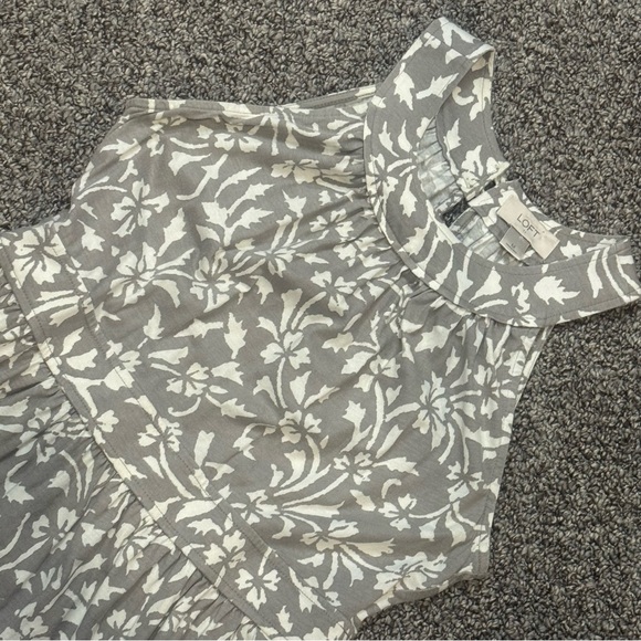 LOFT Gray and White Patterned Dress - Picture 4 of 6